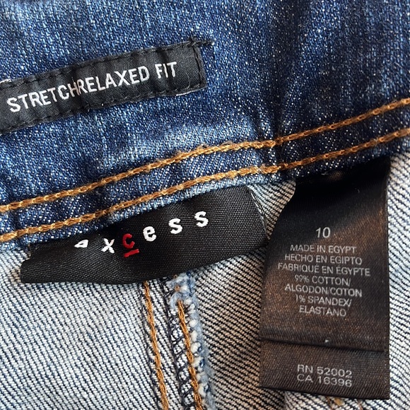 Liz Clairborne (Axcess) capris - Picture 4 of 7